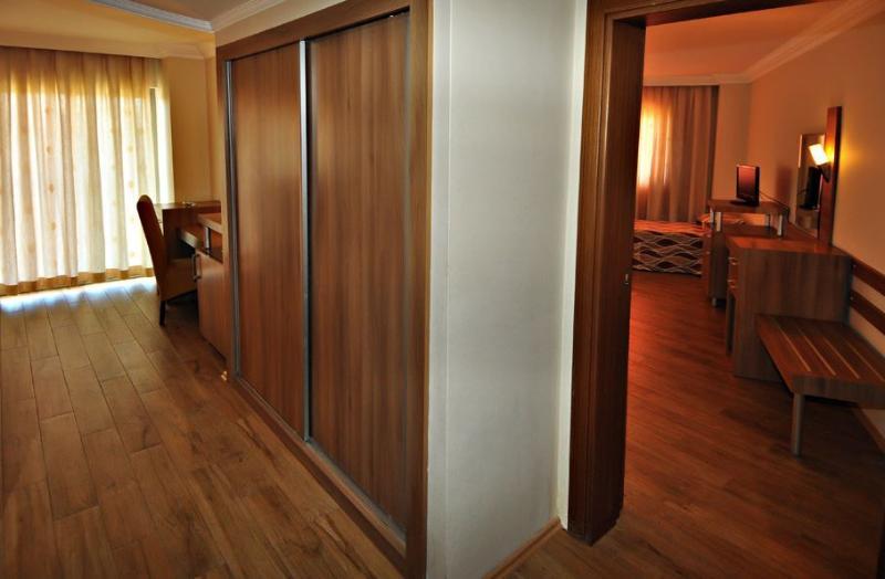 Club Side Coast Hotel Colakli Bagian luar foto